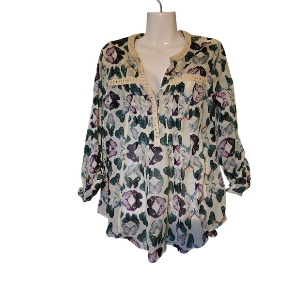 NWT Butterfly Print Sheer Boho Blouse‎ Lace Trim/Button Flowy Lightweight Sz SP - Picture 1 of 8